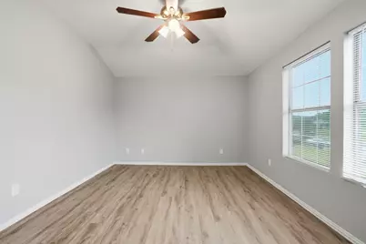 238 Creek Cove Drive, Dallas, TX 75217 - Photo 18