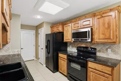 1508 Cheyenne Trail, Granbury, TX 76048 - Photo 16