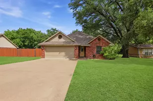 1508 Cheyenne Trail, Granbury, TX 76048 - Photo 1
