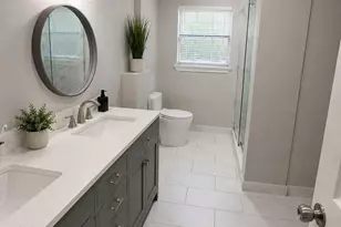 5979 Charlestown Dr, Dallas, TX 75230 - Photo 10