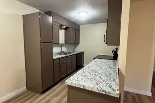 6319 Holiday Ln, North Richland Hills, TX 76182 - Photo 6
