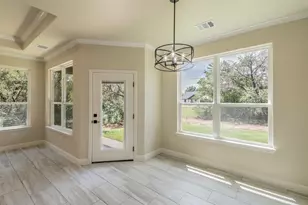 2719 Sycamore Ct, Granbury, TX 76048 - Photo 12