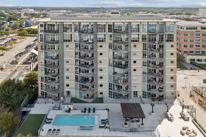 1001 Belleview Street #703, Dallas, TX 75215 - Photo 32