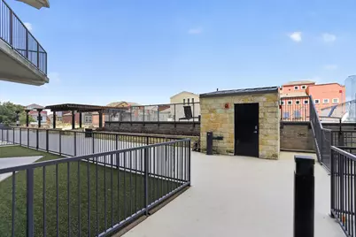 1001 Belleview Street #703, Dallas, TX 75215 - Photo 34