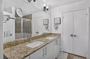 1001 Belleview St, Dallas, TX 75215 - Photo 24