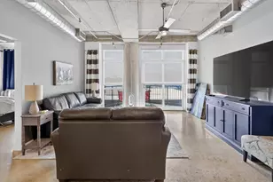 1001 Belleview St, Dallas, TX 75215 - Photo 16