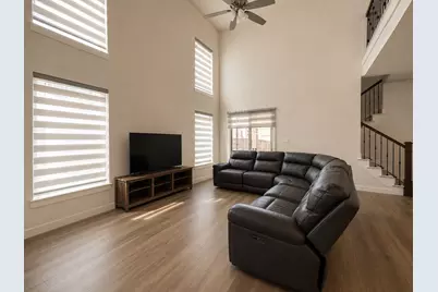 985 Sprangletop Street, Allen, TX 75013 - Photo 4
