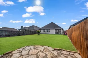 1904 Town Creek Cir, Weatherford, TX 76086 - Photo 30