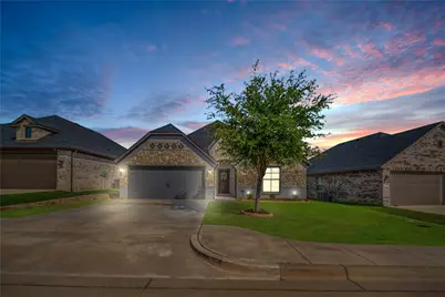 1904 Town Creek Circle, Weatherford, TX 76086 - Photo 2
