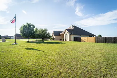 102 Tweetie Pie Lane, Abilene, TX 79602 - Photo 2