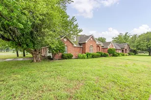 2107 Rivercrest Cir, Denison, TX 75020 - Photo 30