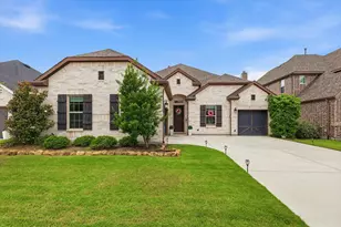 616 Lake Cove Dr, Little Elm, TX 75068 - Photo 2