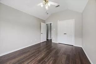 6304 Southern Hills Dr, Fort Worth, TX 76132 - Photo 24
