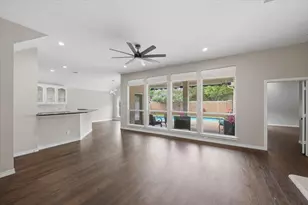6304 Southern Hills Dr, Fort Worth, TX 76132 - Photo 8