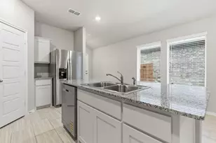 625 Shaded Grv Dr, Denton, TX 76249 - Photo 4