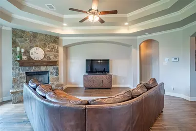 7816 Loma Lane, Godley, TX 76044 - Photo 10