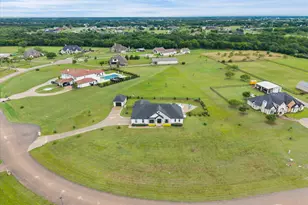 680 Horseshoe Bend, Royse City, TX 75189 - Photo 4