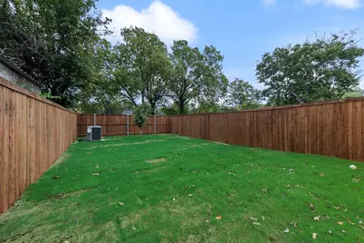 217 W Yarmouth Street, Dallas, TX 75208 - Photo 22