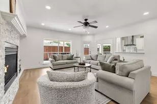 1210 Colby Ct, Irving, TX 75060 - Photo 8