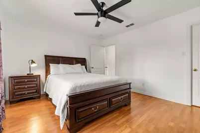 1210 Colby Court, Irving, TX 75060 - Photo 32