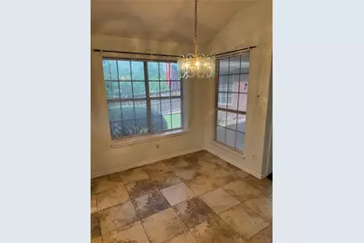 100 Streamside Drive, DeSoto, TX 75115 - Photo 2