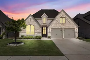 921 Queens Lk Trl, McKinney, TX 75071 - Photo 1