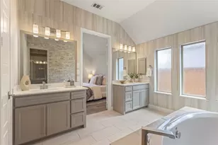 921 Queens Lk Trl, McKinney, TX 75071 - Photo 18
