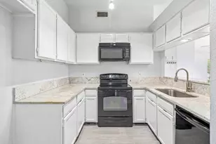 204 Nixon St, Coppell, TX 75019 - Photo 16