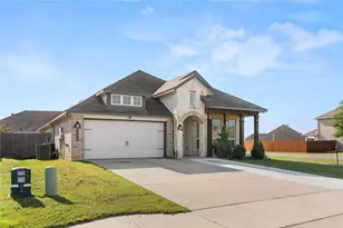 3128 Risinger Rd, Waco, TX 76655 - Photo 2