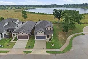 1017 King St, Aubrey, TX 76227 - Photo 36