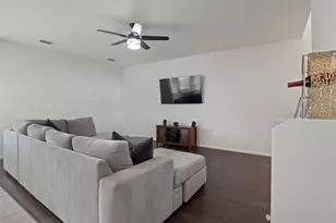 8209 Karole Dr, Fort Worth, TX 76120 - Photo 10