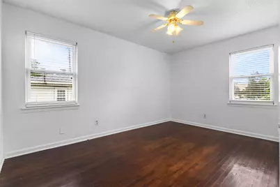 323 Hillcrest Avenue, Richardson, TX 75081 - Photo 12