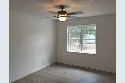 704 Manhattan Drive, Dallas, TX 75217 - Photo 12