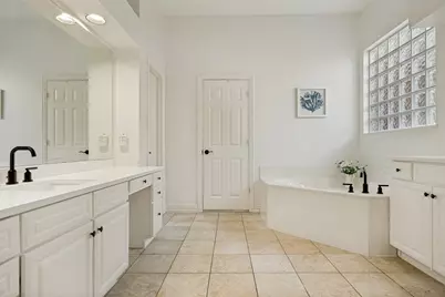 2521 Sir Tristram Lane, Lewisville, TX 75056 - Photo 22