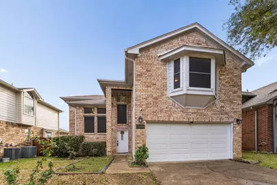 2124 Newport Drive, Flower Mound, TX 75028 - Photo 2