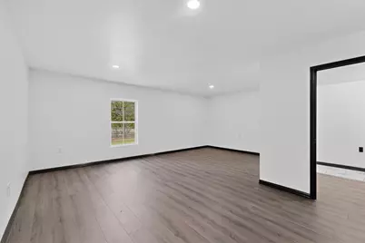 301 Stoneport Drive, Dallas, TX 75217 - Photo 4
