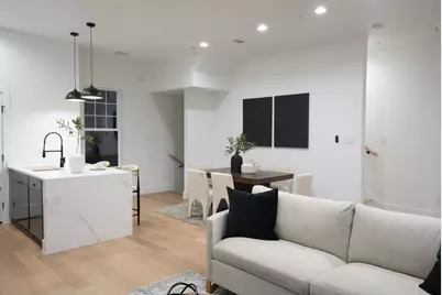 629 N Tyler Street #107, Dallas, TX 75208 - Photo 4