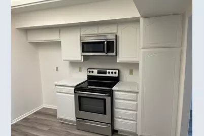 5200 Keller Springs Road #215, Dallas, TX 75248 - Photo 8