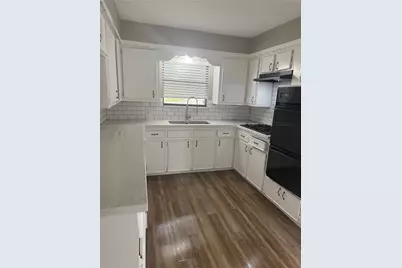 324 W Young Street, Howe, TX 75459 - Photo 10
