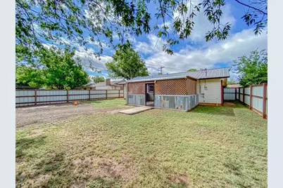 3212 Sandefer Street, Abilene, TX 79603 - Photo 32