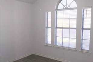 10707 Copperwood Dr, Frisco, TX 75035 - Photo 2
