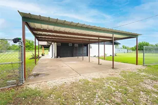 228 Brown Creek Rd, Weatherford, TX 76085 - Photo 8