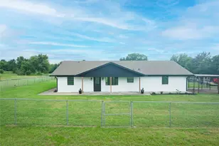 228 Brown Creek Rd, Weatherford, TX 76085 - Photo 14