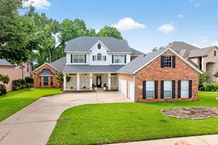 328 Leeward Cir, Azle, TX 76020 - Photo 1
