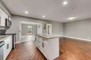 4924 Wagner Dr, The Colony, TX 75056 - Photo 12