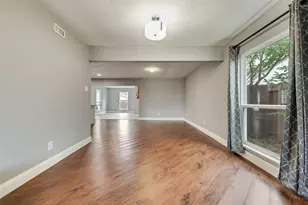 4924 Wagner Dr, The Colony, TX 75056 - Photo 8