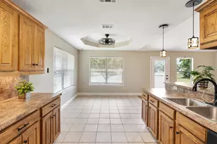 125 Meadow Heath Dr, Gun Barrel City, TX 75156 - Photo 8