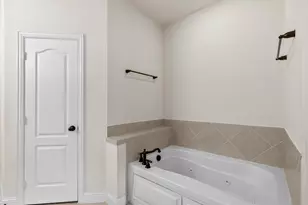 2500 Rockbrook Dr, Lewisville, TX 75067 - Photo 28