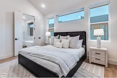 2900 Hawthorne Avenue #102, Dallas, TX 75219 - Photo 16
