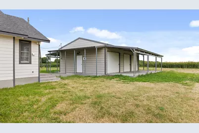300 Grellhesl, West, TX 76691 - Photo 2